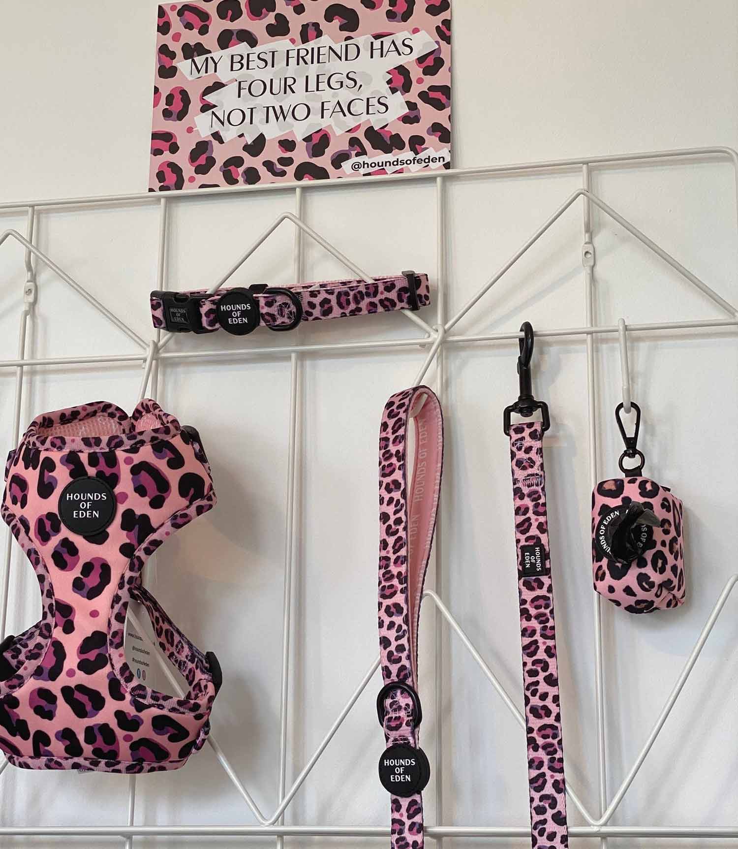 Hounds of Eden 'Blushing Leopard' - Pink Poop/Treat Bag - Nest Pets