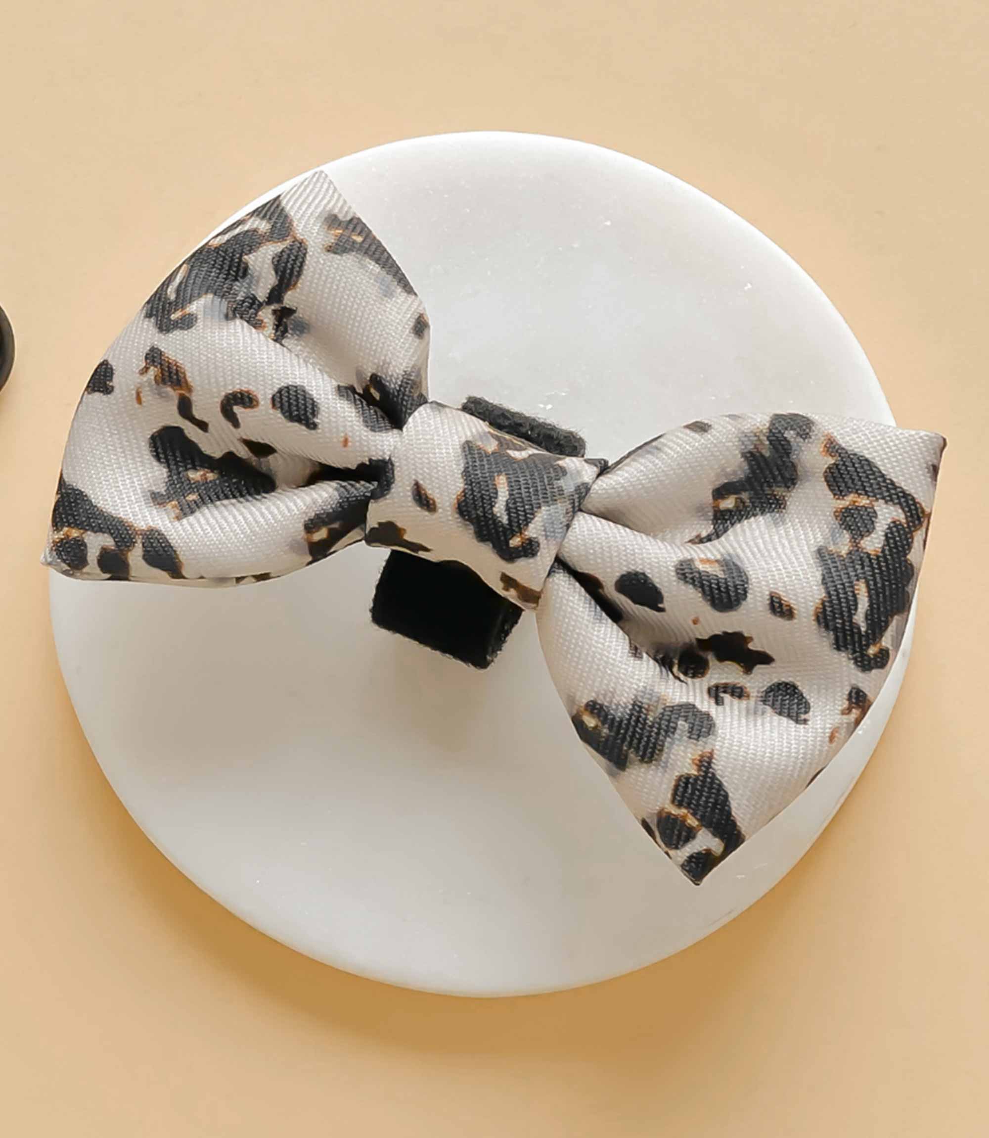 Cocopup London - Ivory Tort Bow Tie - Nest Pets
