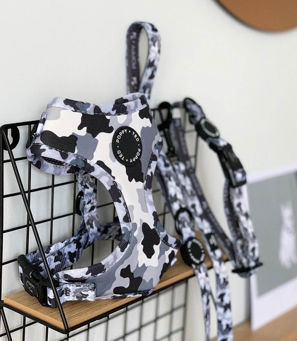 Poppy + Ted - Walk + Wear The Camo Dog Harness - Nest Pets